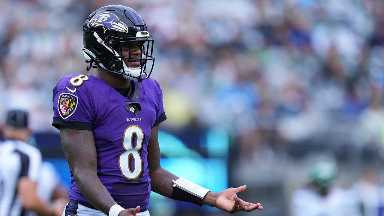 NFL warns teams about Lamar Jackson ally; QB says he’s || Discount sports inc | Sports equipment